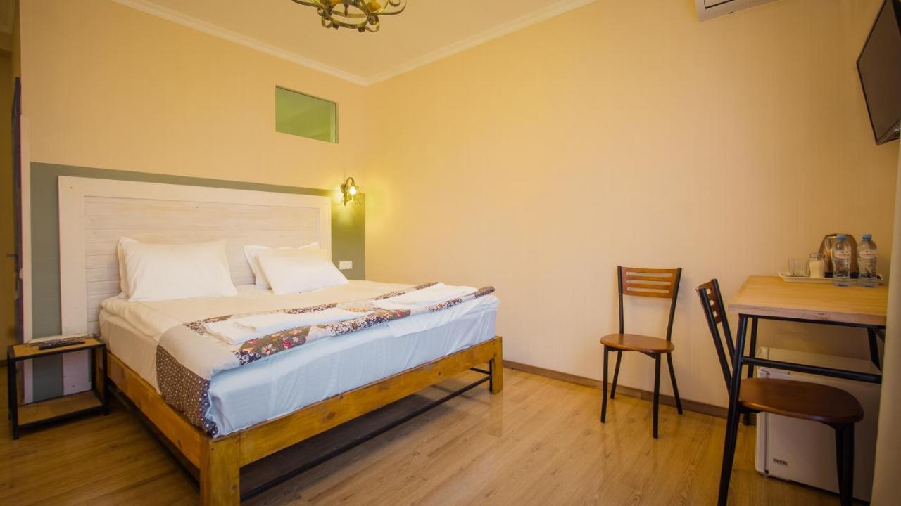 Wine Symphony Boutique Hotel Tiflis Dış mekan fotoğraf