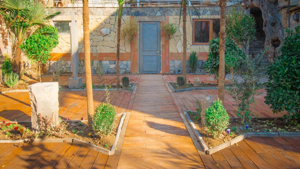 Wine Symphony Boutique Hotel Tiflis Dış mekan fotoğraf