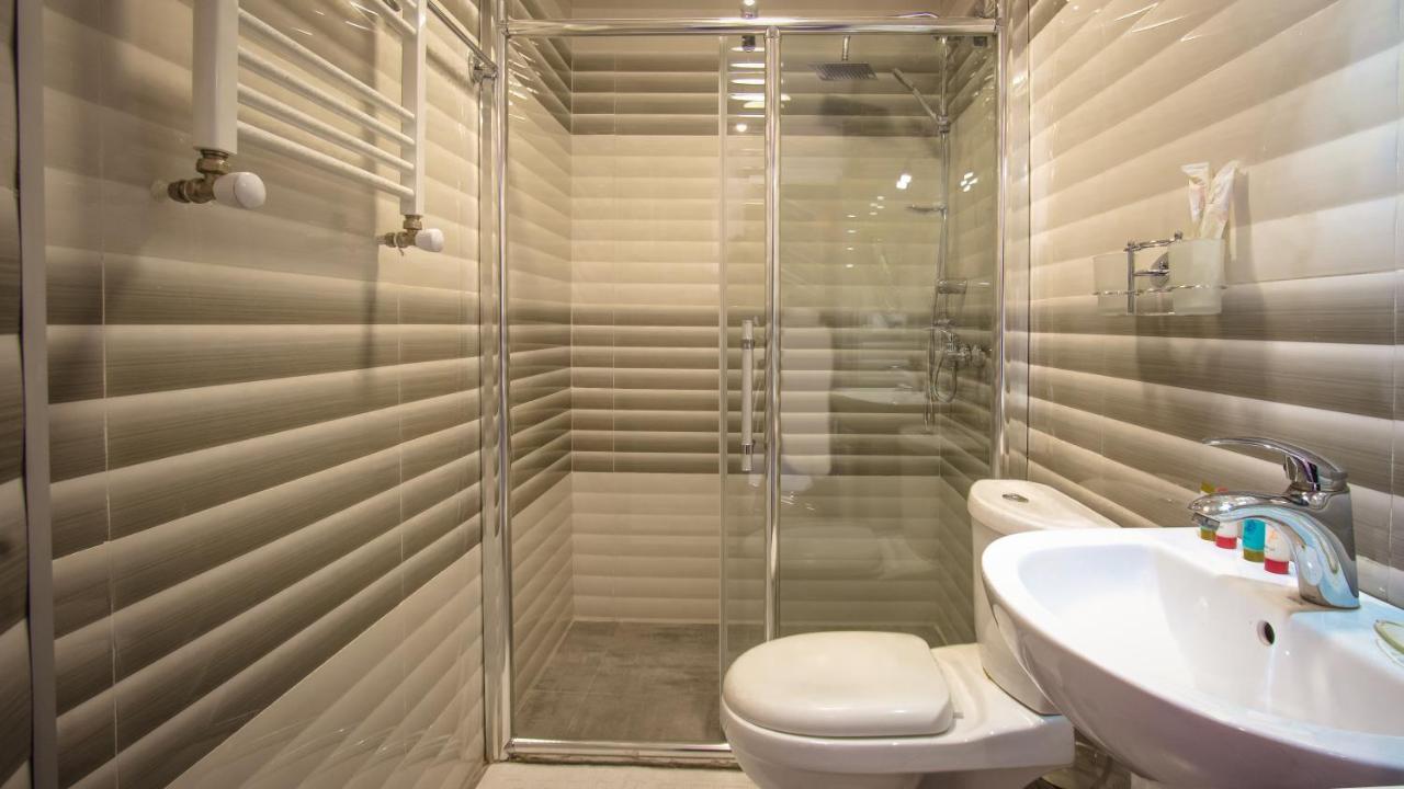 Wine Symphony Boutique Hotel Tiflis Dış mekan fotoğraf