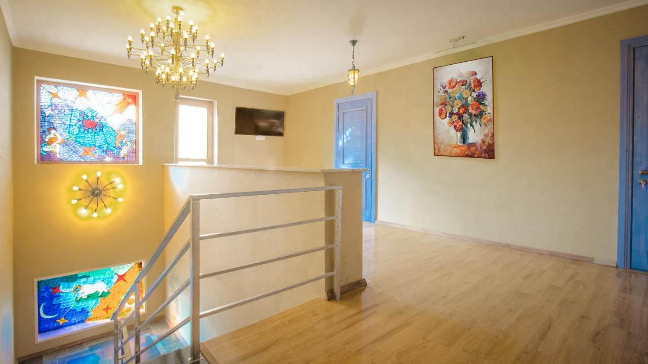 Wine Symphony Boutique Hotel Tiflis Dış mekan fotoğraf